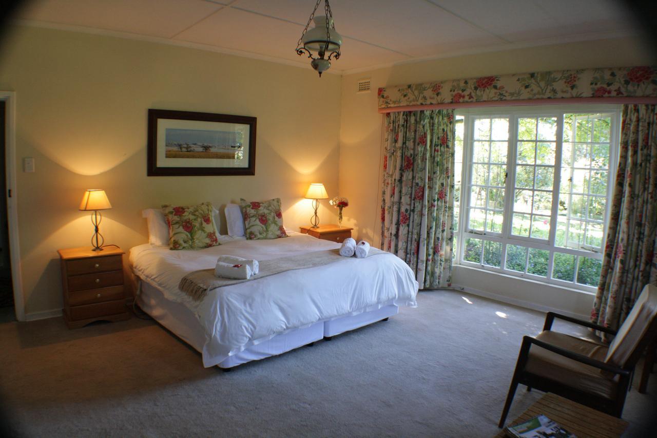 Cedar Garden Bed & Breakfast Underberg Exterior foto